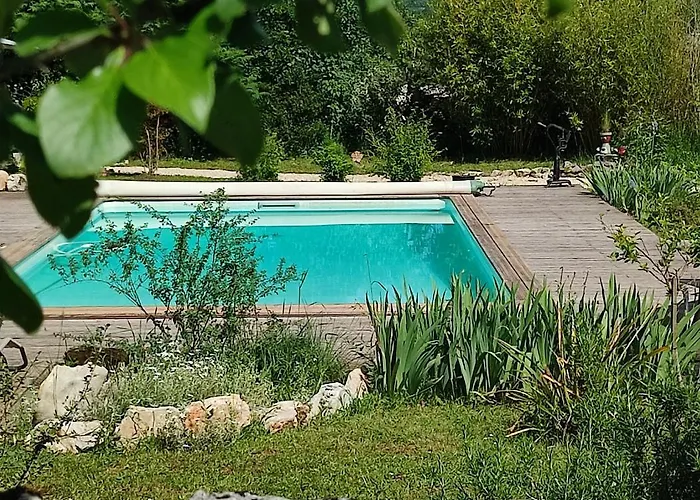 Дом отдыха A Deux Pas De St Cirq Lapopie , Des Murets De L'isa Esclauzels