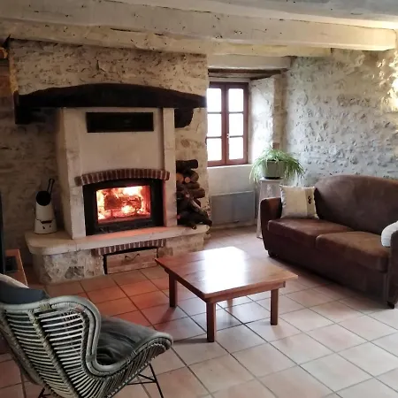 A Deux Pas De St Cirq Lapopie , Des Murets De L'isa