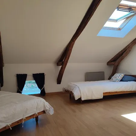 A Deux Pas De St Cirq Lapopie , Des Murets De L'isa Holiday home *