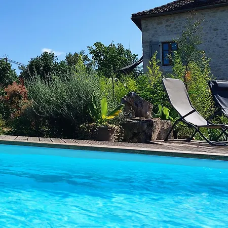 A Deux Pas De St Cirq Lapopie , Des Murets De L'isa Holiday home