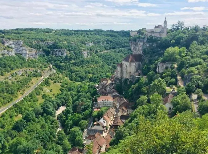 Casa vacanze A Deux Pas De St Cirq Lapopie , Des Murets De L'isa Esclauzels